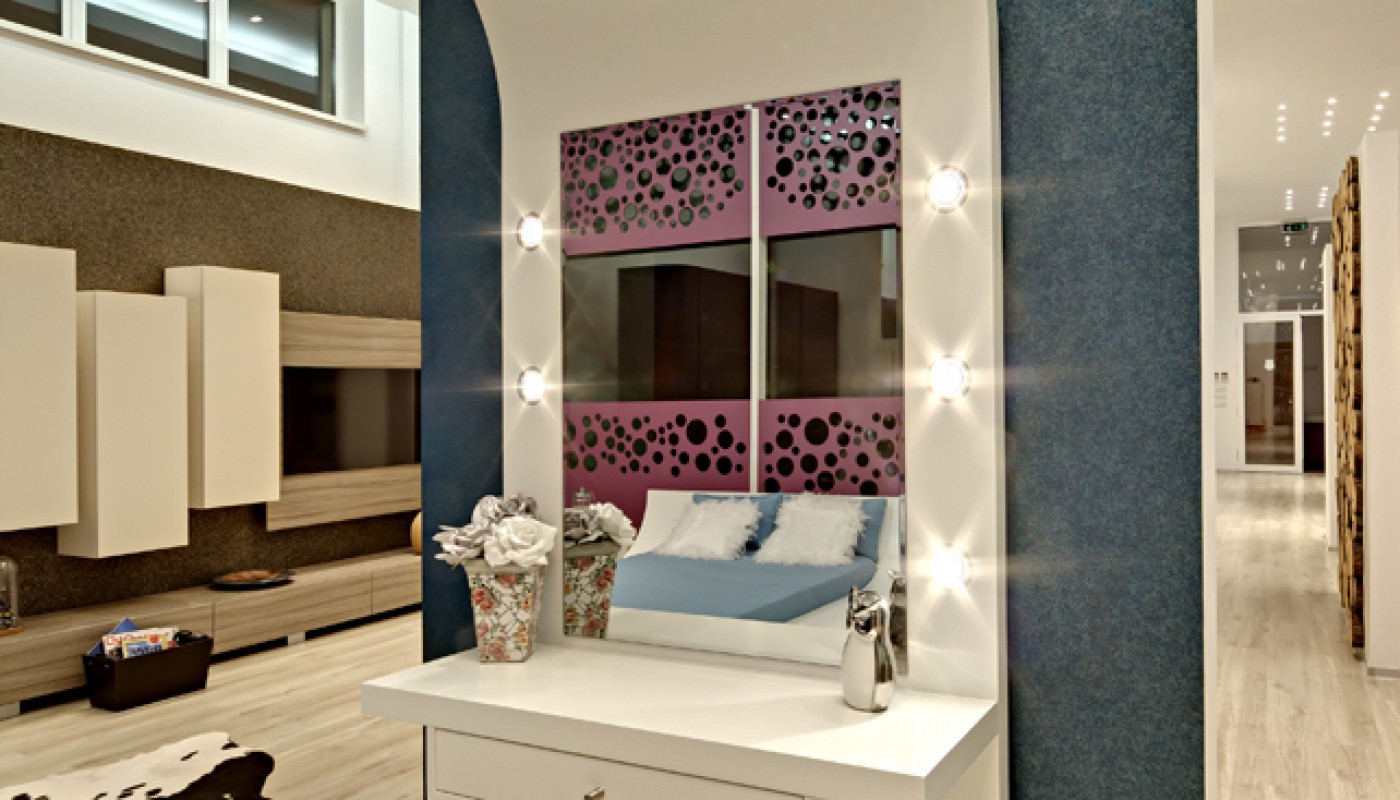 Showroom4